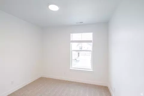Bedroom - 693 W 4500 S #O201, Mapleton, UT 84664 photo 1 of 3