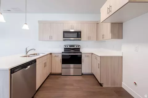 Kitchen - 693 W 4500 S #O202, Mapleton, UT 84664 photo 1 of 3