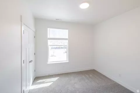 Bedroom - 693 W 4500 S #O304, Mapleton, UT 84664 photo 2 of 3