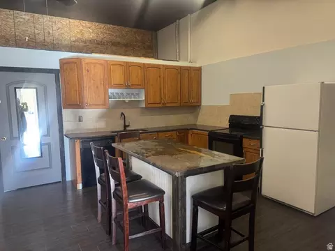 Kitchen - 45 W Main St, Moroni, UT 84646 photo 2 of 2