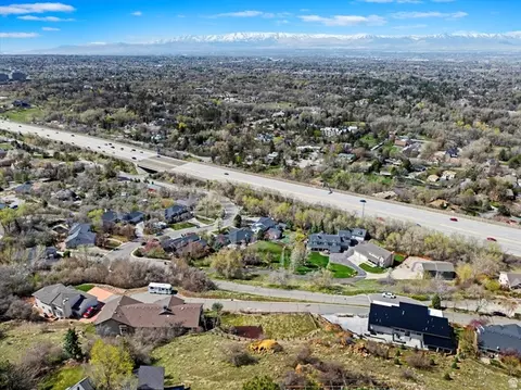 3088 E Silver Hawk Dr S, Holladay, UT 84121 photo 6