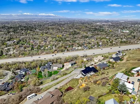 3088 E Silver Hawk Dr S, Holladay, UT 84121 photo 4