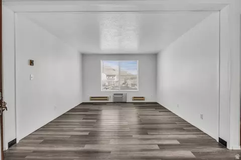 Living - 370 Aria Blvd E, Wendover, UT 84083 photo 6 of 7