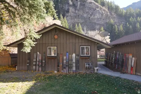 3711 E Canyon Rd S, Provo Canyon, UT 84604