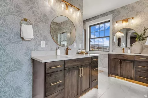 Bath - 1301 S 1020 E, Salem, UT 84653 photo 3 of 8
