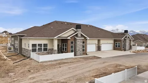 1497 N Saratoga View Ln #B, Saratoga Springs, UT 84045