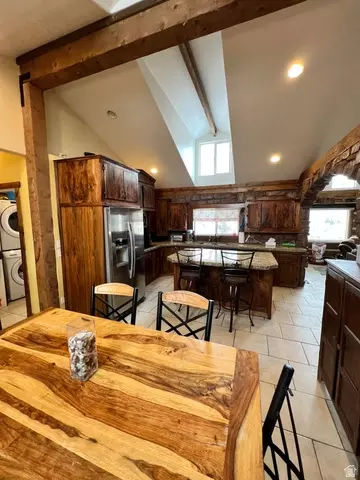 Kitchen - 320 S 500 E, Mount Pleasant, UT 84647 photo 2 of 2