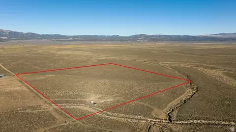 2455 E Cale Rd, Panguitch, UT 84759