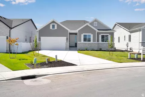 283 E Polaris Dr S #102, Saratoga Springs, UT 84045