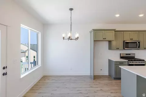 Dining - 4752 S Heartwood Rd #433, Mapleton, UT 84664 photo 1 of 1