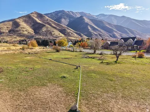 1377 E Maple St, Mapleton, UT 84664 photo 12
