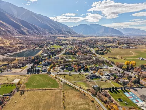 1377 E Maple St, Mapleton, UT 84664 photo 15