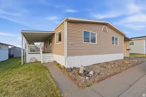 3750 S Midland Dr Apt 45 W, Roy, UT 84067