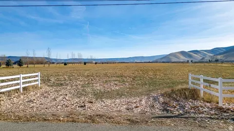 3159 S Probst Ln, Charleston, UT 84032