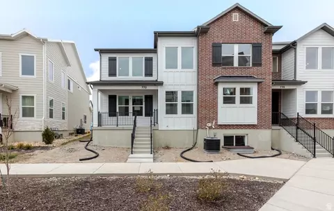 772 N Danverse Dr #679, Saratoga Springs, UT 84045