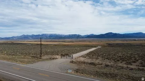 4857 N Palomino Ln #4, Panguitch, UT 84759