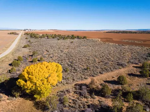 412 S Eastland Rd, Monticello, UT 84535