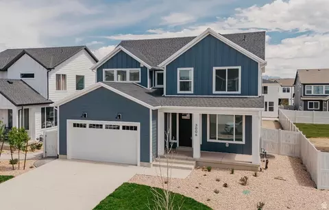 3006 N Lone Pine St #642, Eagle Mountain, UT 84005