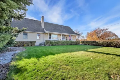 1917 W 250 N, Marriott Slaterville, UT 84404