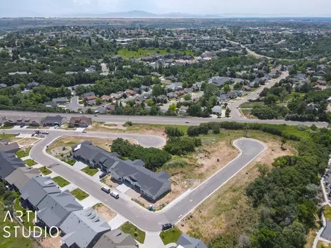 1295 Sunset Ct, Ogden, UT 84403