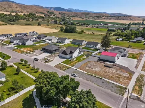 View/Area - 328 E 300 N, Richmond, UT 84333 photo 3 of 18