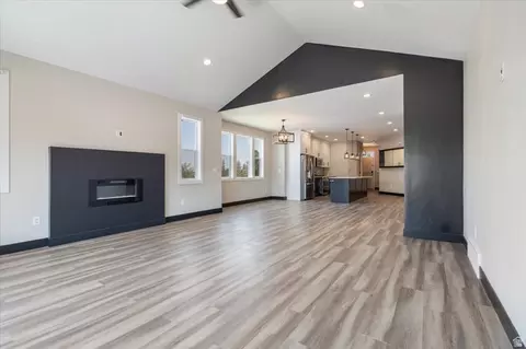 Living - 328 E 300 N, Richmond, UT 84333 photo 4 of 9