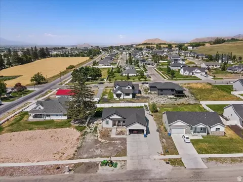 View/Area - 328 E 300 N, Richmond, UT 84333 photo 6 of 18