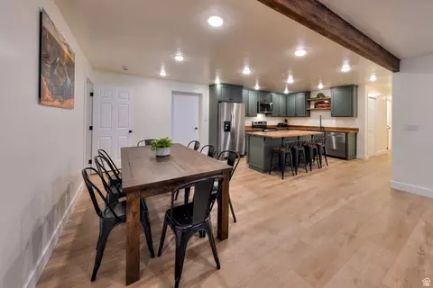 Dining - 33 E Merriam Ct, Moab, UT 84532 photo 1 of 2