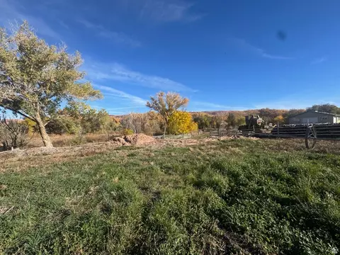 396 W 200 S, Moab, UT 84532 photo 7