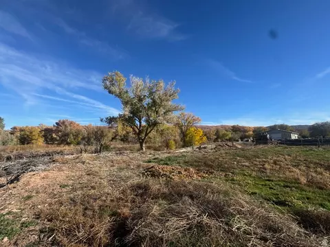 396 W 200 S, Moab, UT 84532 photo 2