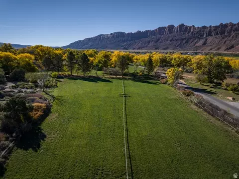 2927 S East Bench Rd, Moab, UT 84532 photo 6