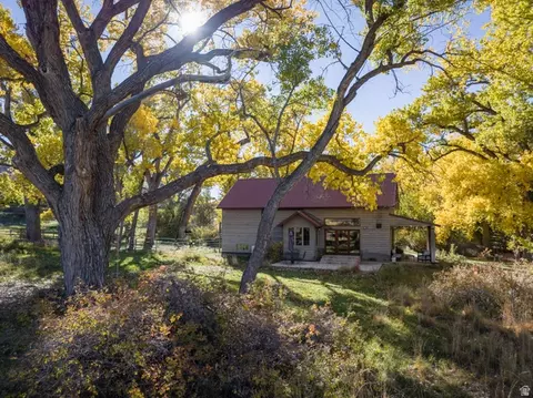 2927 S East Bench Rd, Moab, UT 84532 photo 11