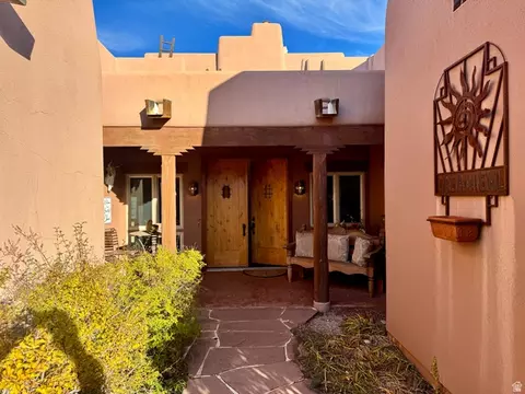 Exterior - 2197 Rio Verde, Moab, UT 84532 photo 2 of 9
