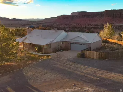 Exterior - 397 N Wendy Dr, Torrey, UT 84775 photo 5 of 6