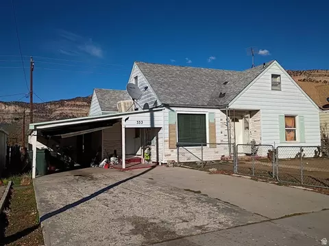 333 Denver Ave, East Carbon, UT 84520