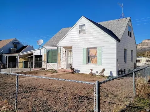 333 Denver Ave, East Carbon, UT 84520