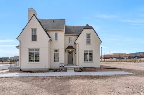 5644 W Hawthorn Ln #12, Herriman, UT 84096