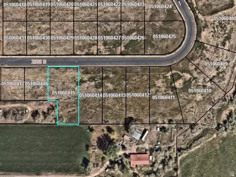 170 E 2000 S #15, Vernal, UT 84078