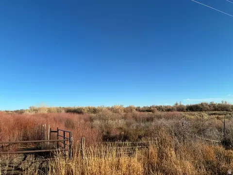 9813 E 4000 N, Lapoint, UT 84039 photo 21