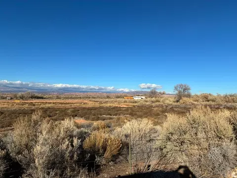 9813 E 4000 N, Lapoint, UT 84039