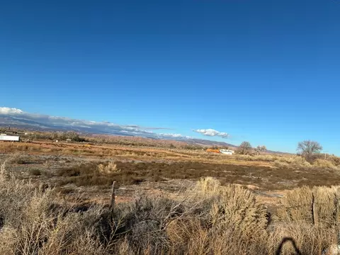 9813 E 4000 N, Lapoint, UT 84039 photo 19