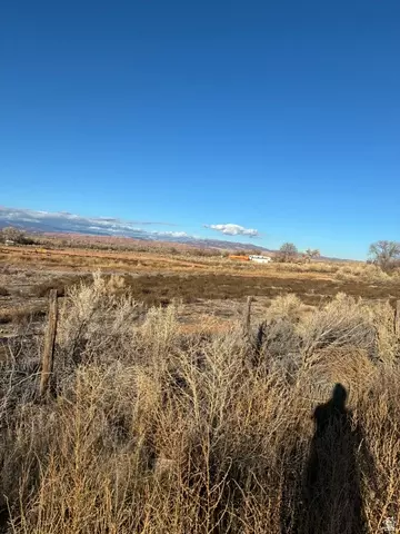 9813 E 4000 N, Lapoint, UT 84039 photo 18