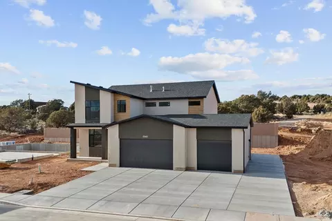 99 S 940 E, Santaquin, UT 84655