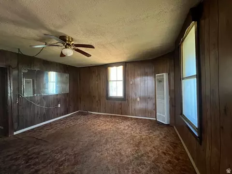 Living - 94 E 100 N, Moab, UT 84532 photo 1 of 1