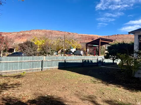 Exterior - 94 E 100 N, Moab, UT 84532 photo 11 of 13
