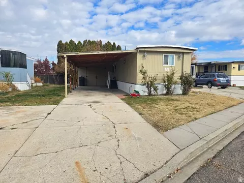 3860 Midland Dr #A18, Roy, UT 84067