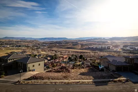 18 Cresole Dr, Saint George, UT 84770