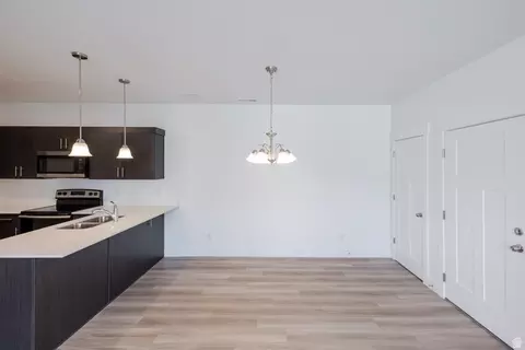Dining - 675 W 4500 S #P201, Mapleton, UT 84664 photo 1 of 1
