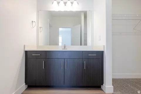 Bath - 675 W 4500 S #P201, Mapleton, UT 84664 photo 2 of 2
