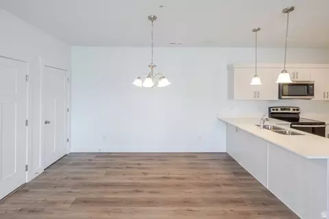 Dining - 675 W 4500 S #P202, Mapleton, UT 84664 photo 1 of 1